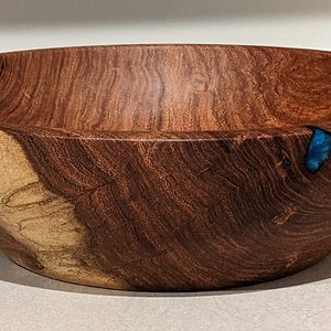 Mesquite salad bowl