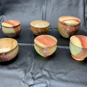 6 Lidded Boxes