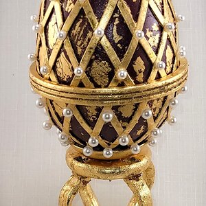 Faux Faberge' Egg Outside