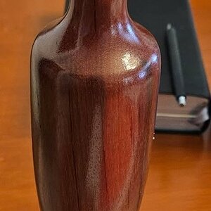 Flower petal vase