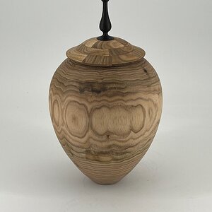 Serial 25003 Model UTDT0611000 Butternut Burial Urn