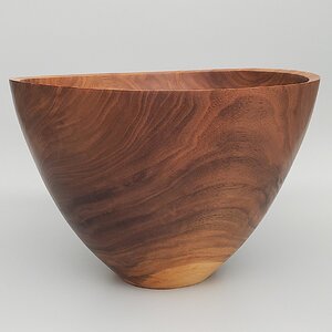 Walnut Salad Bowl