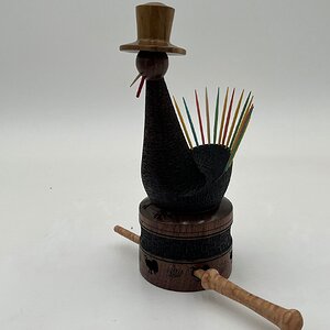 Toothpick holder