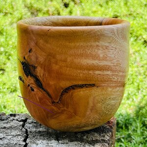 Small eucalyptus bowl.