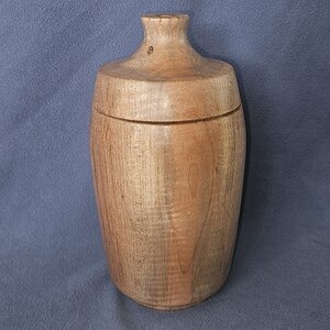 Medium sized urn