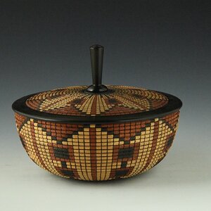 Basket Illusion Box