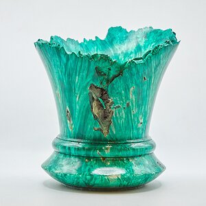Malachite vase