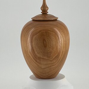 Serial 26008 Model UCDT0407050 Cherry Keepsake Urn (Or Pet Urn)