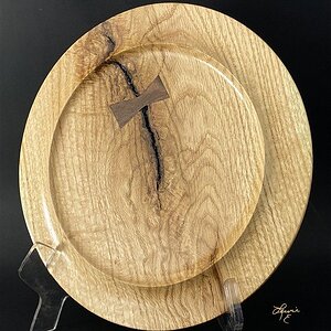 Red Oak Platter w/ Pewa Patch (front)