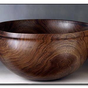 Big Walnut Bowl