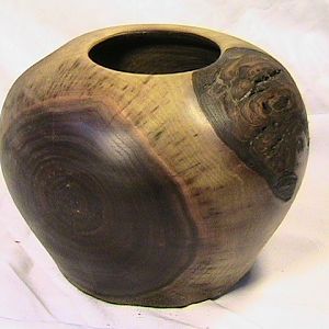 Walnut Hollow Form