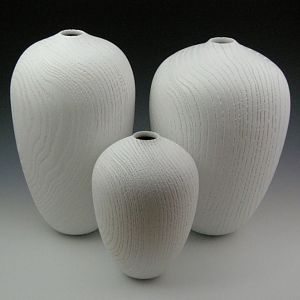White Sandstorm Vessel Trio