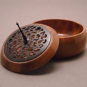 PNG Rosewood Box (alt. view)