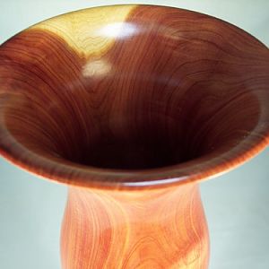 Cedar vase top