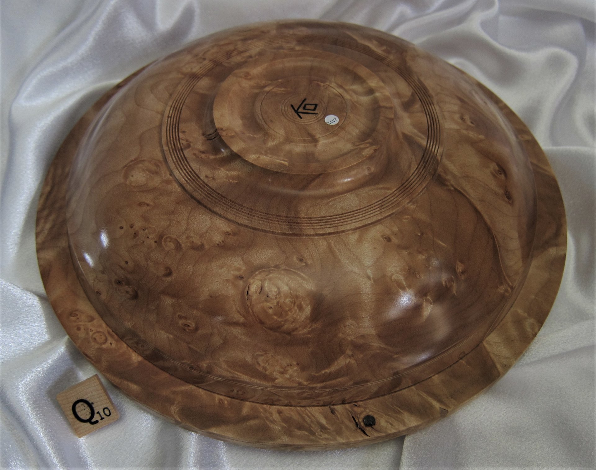 2117 Swirly Maple Burl