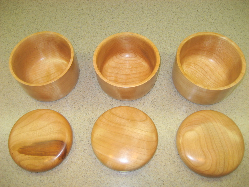 3 containers