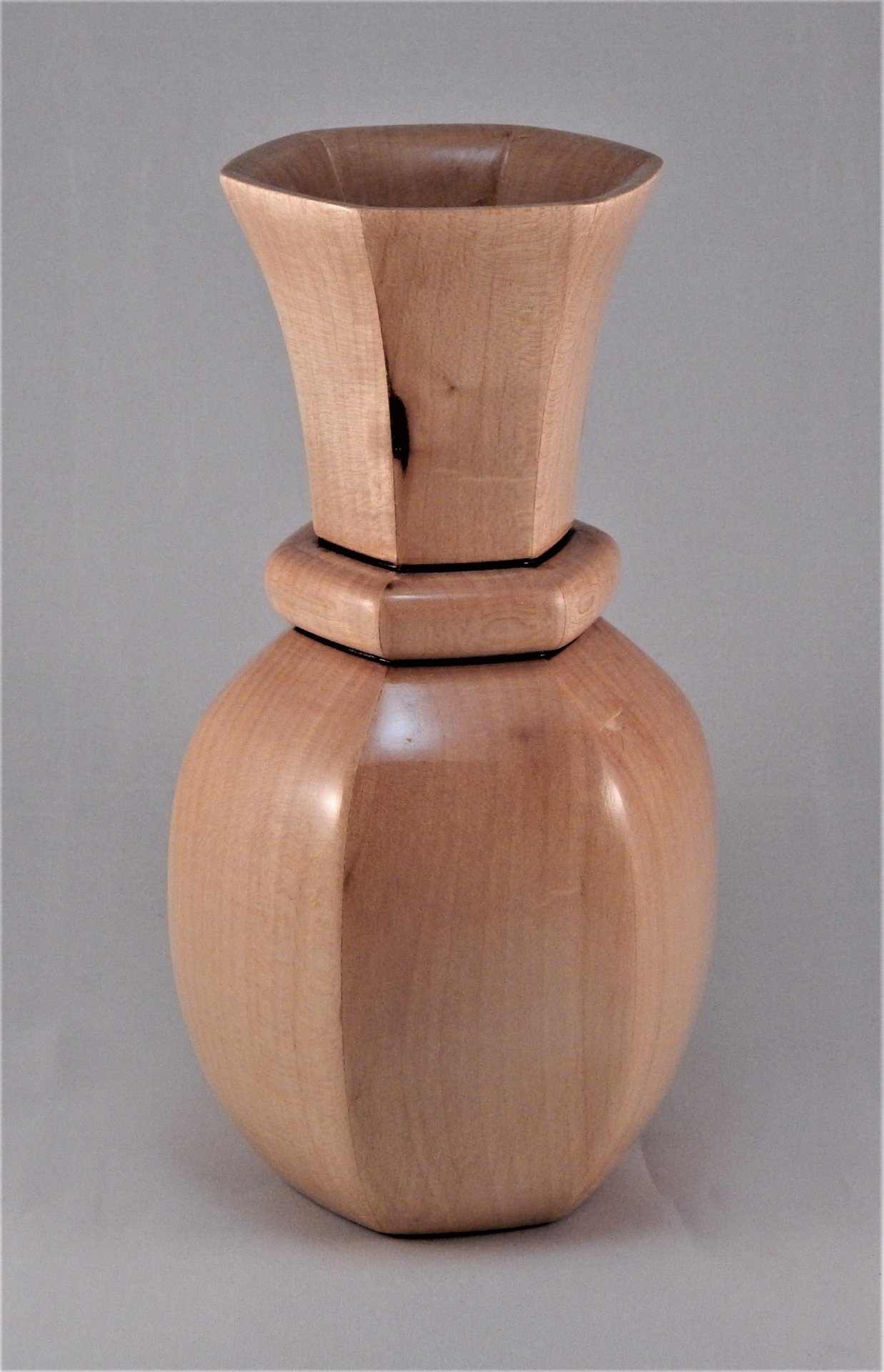 6-Sided Vase