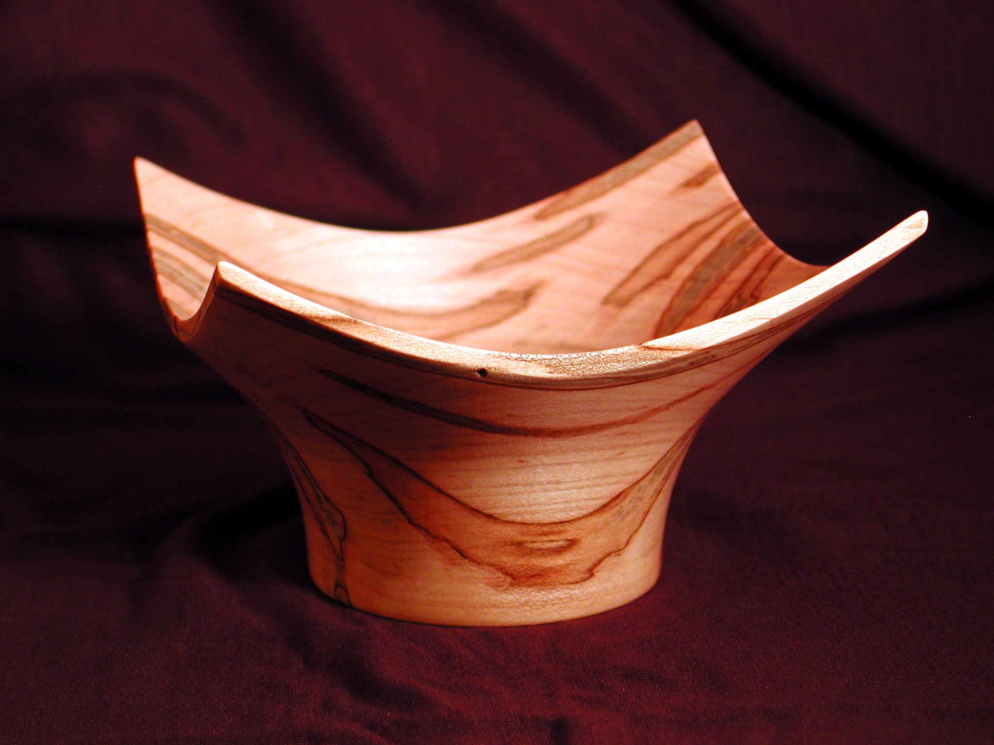 Ambrosia Maple square bowl (side view)