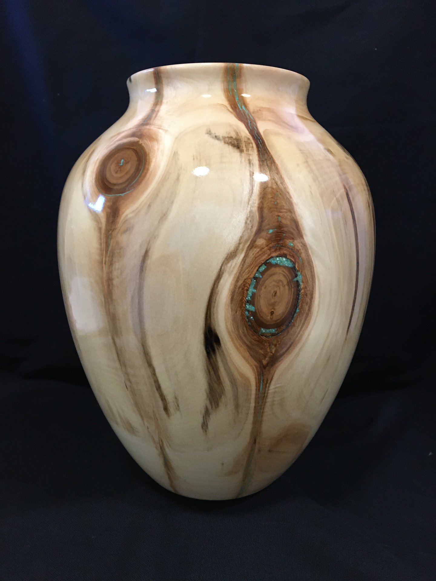 Aspen vase with turquoise inlay