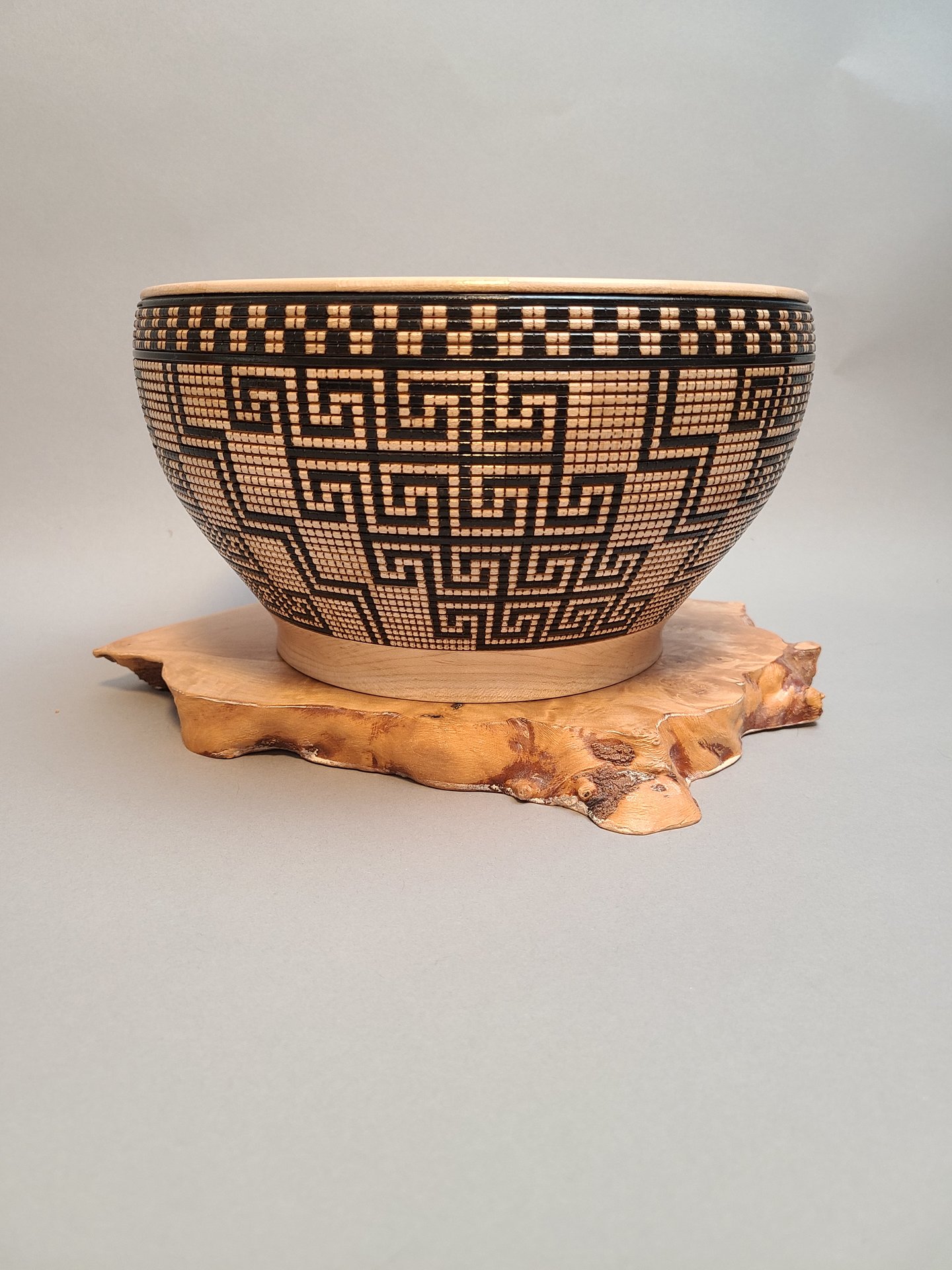 Basket Illusion Bowl