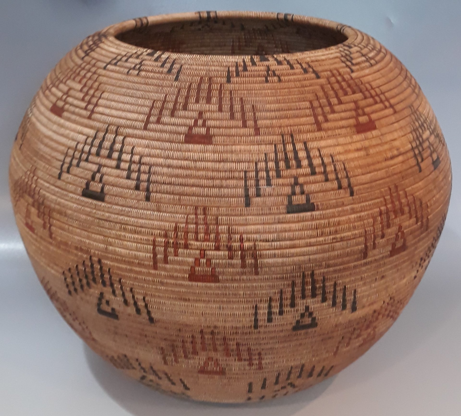 Basket Illusion of Louisa Keyser #31