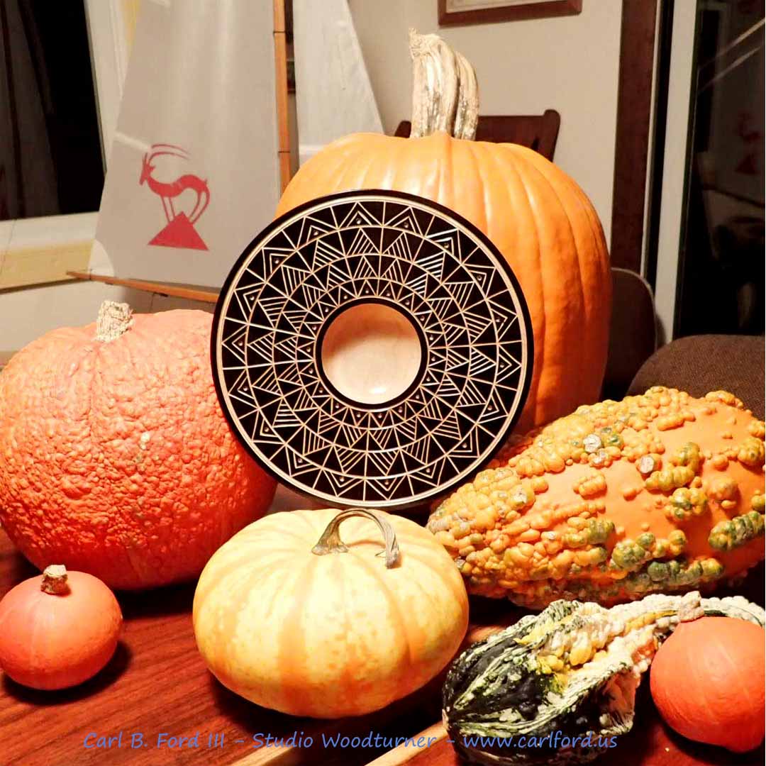 Black Triangles Wide Rim Bowl