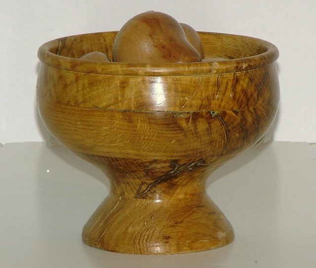 Burly White Oak Vase
