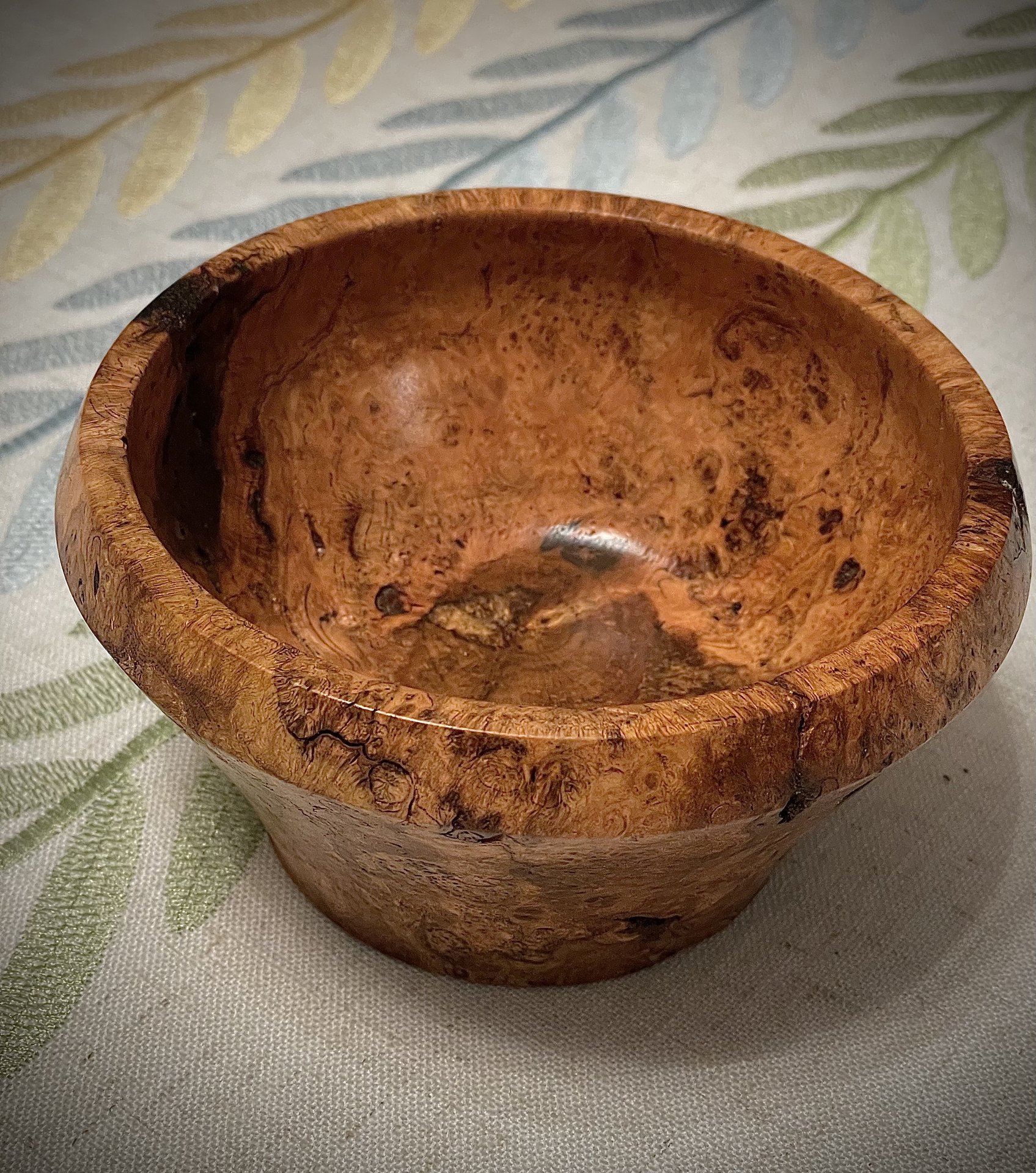 Cherry burl pot