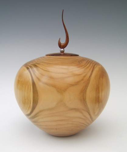 Cherry lidded form