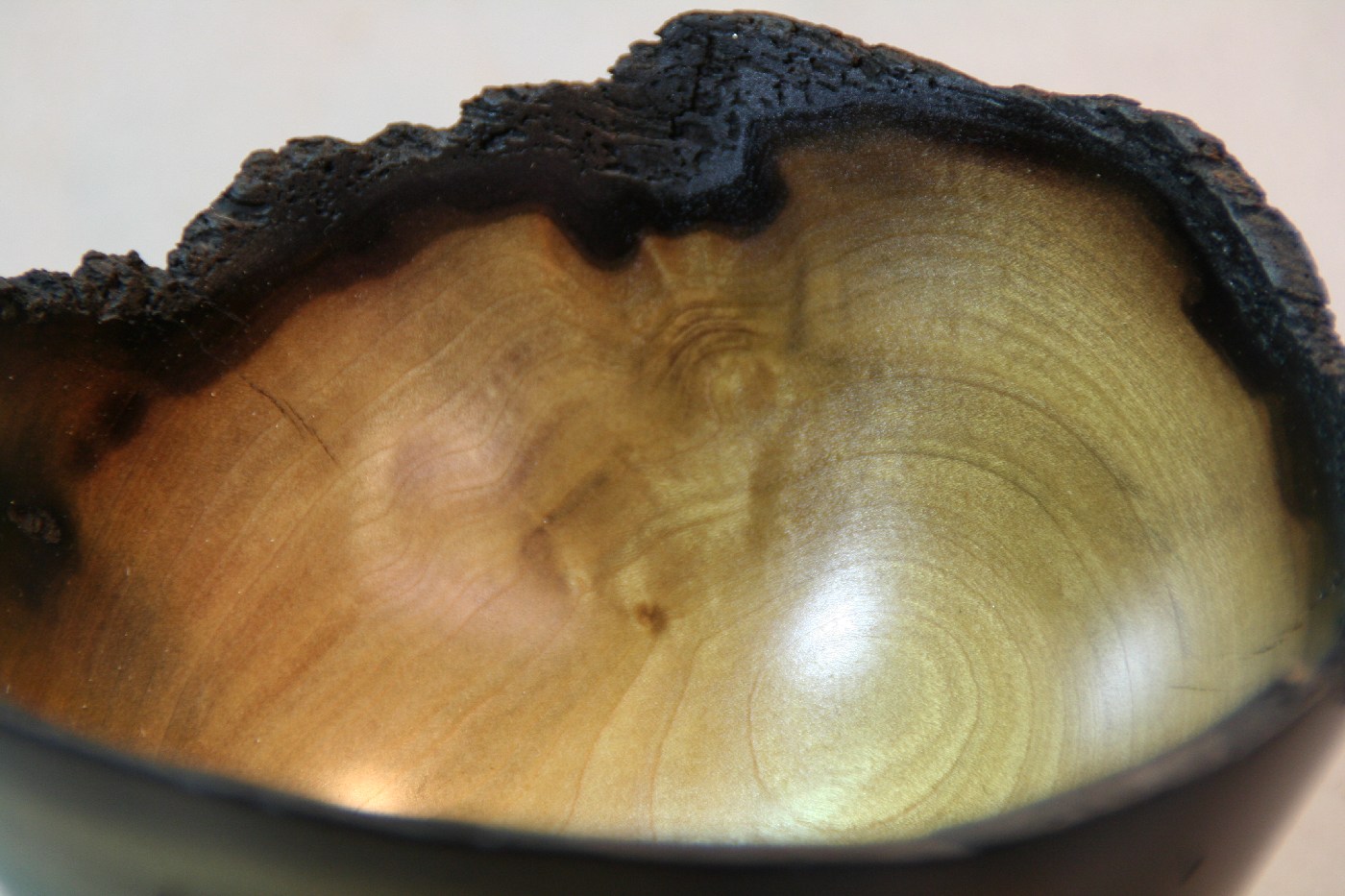 closeup Monticello Poplar bowl