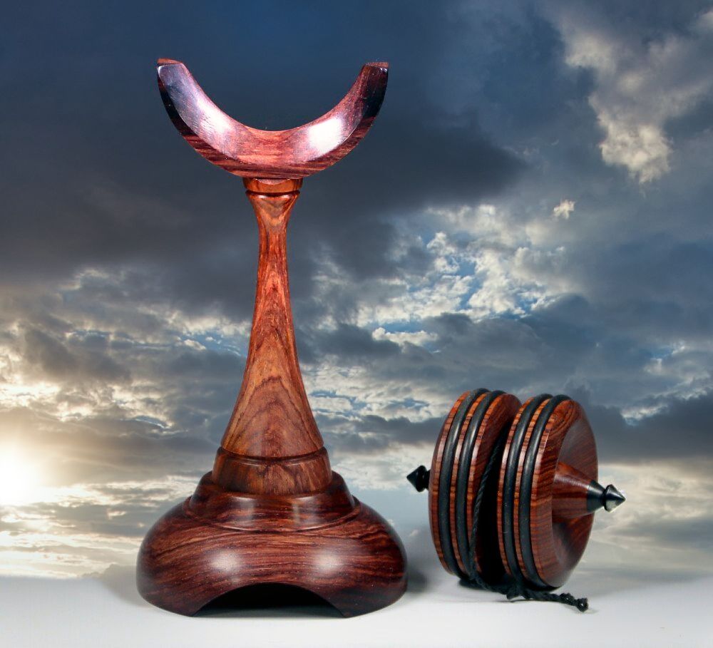 Cocobolo 4-Ring Terror-Top & Display