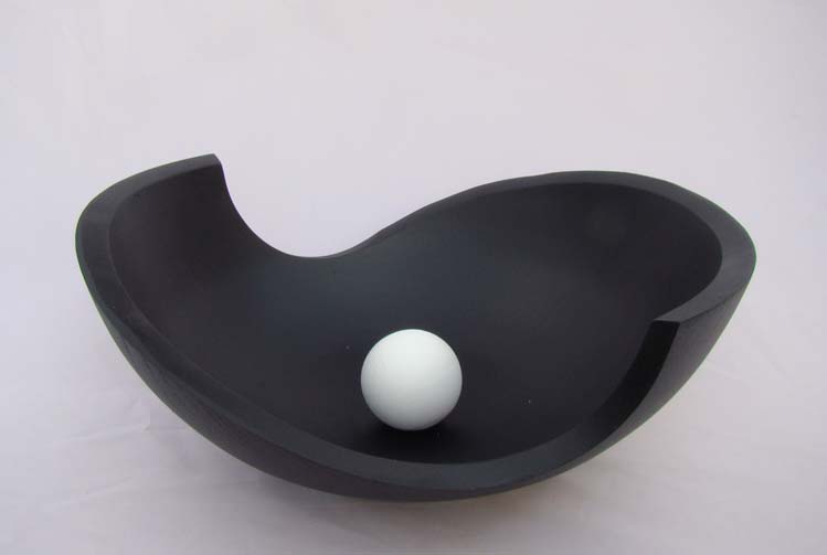 Contemporary bowl in black