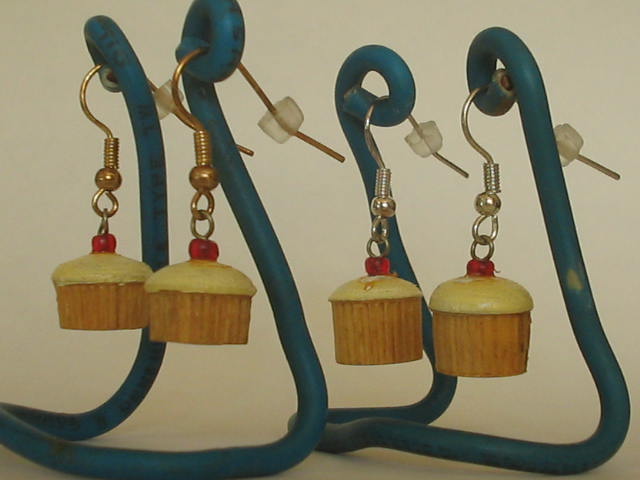 Cupcake Earrings