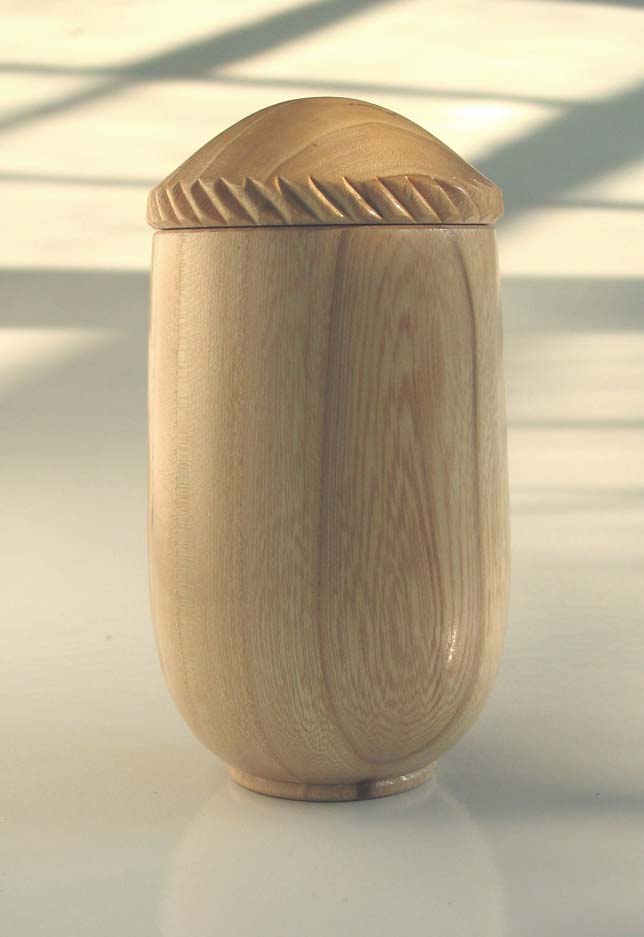 Elm Box with Knurled Lid