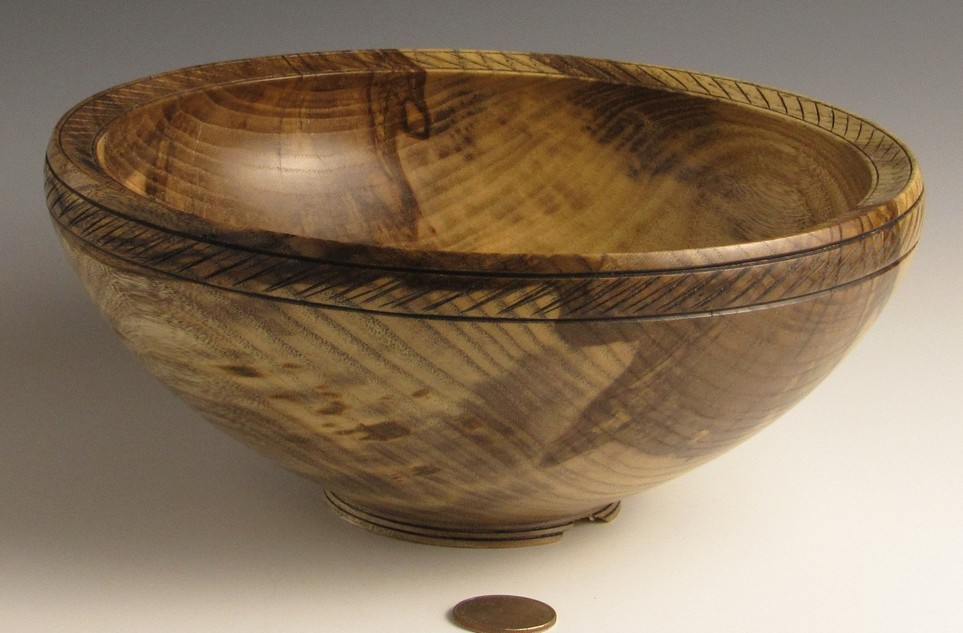 Embellished Flat Rim Bowl