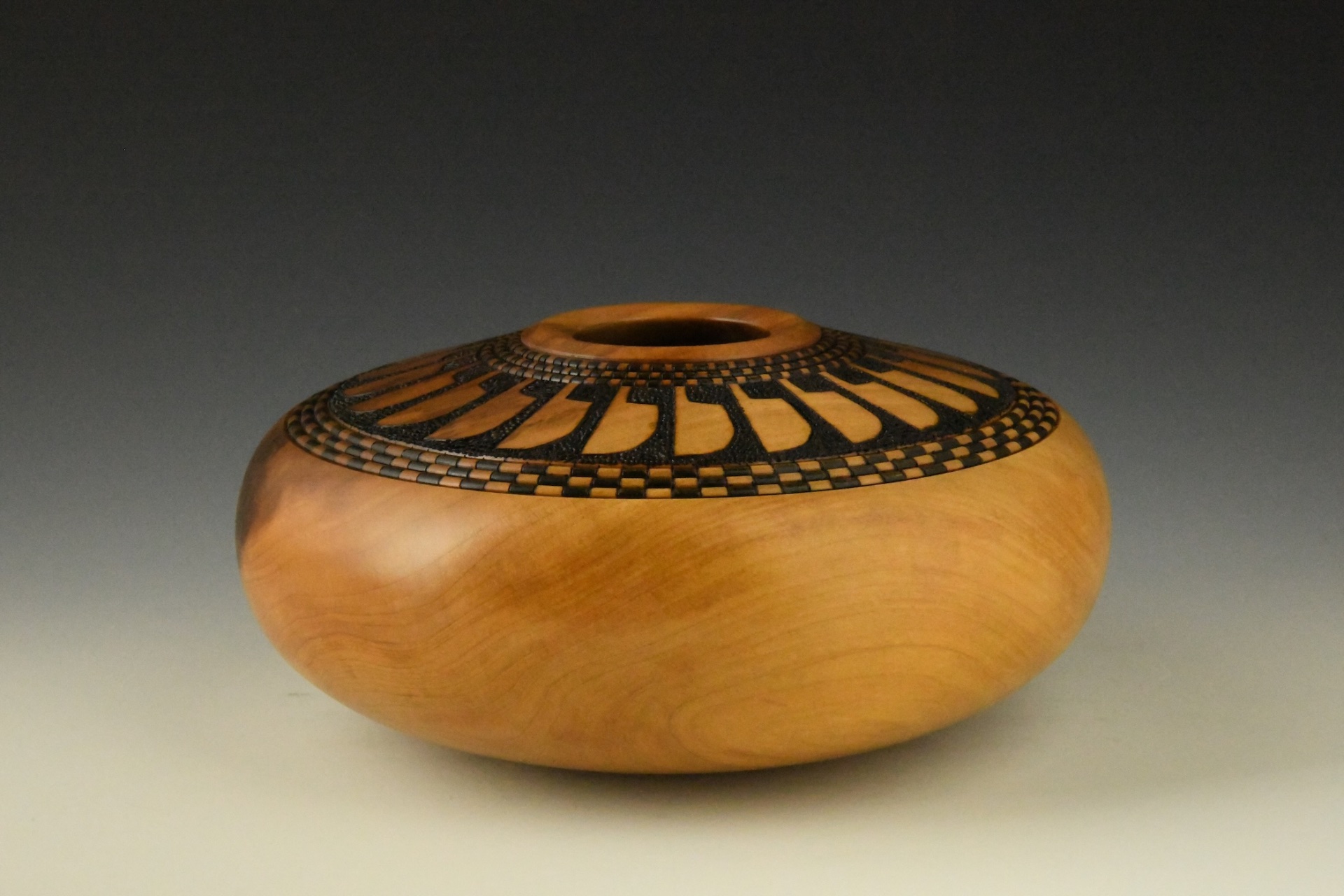 Feather Pueblo Pot
