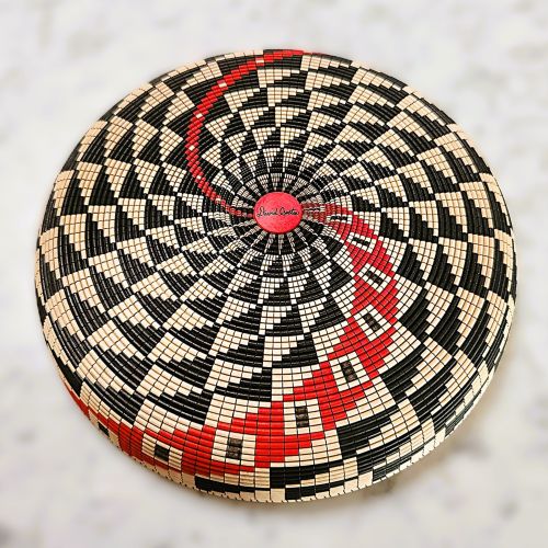 Geri's Basket Illusion - Back