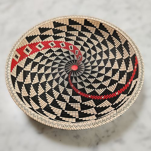 Geri's Basket Illusion - Front