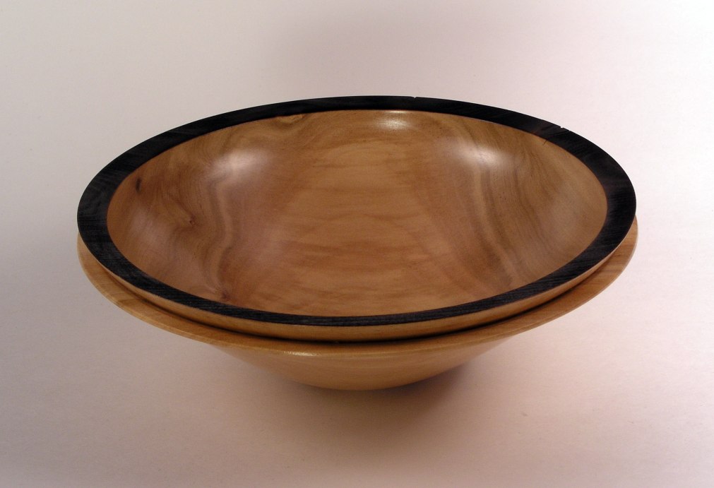 Gum Bowl w/Pyrographed Rim