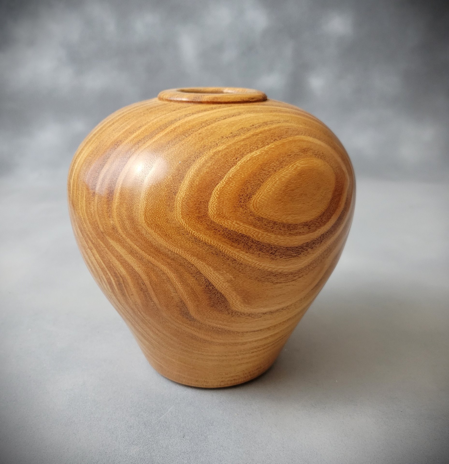 Honey Locust Vase