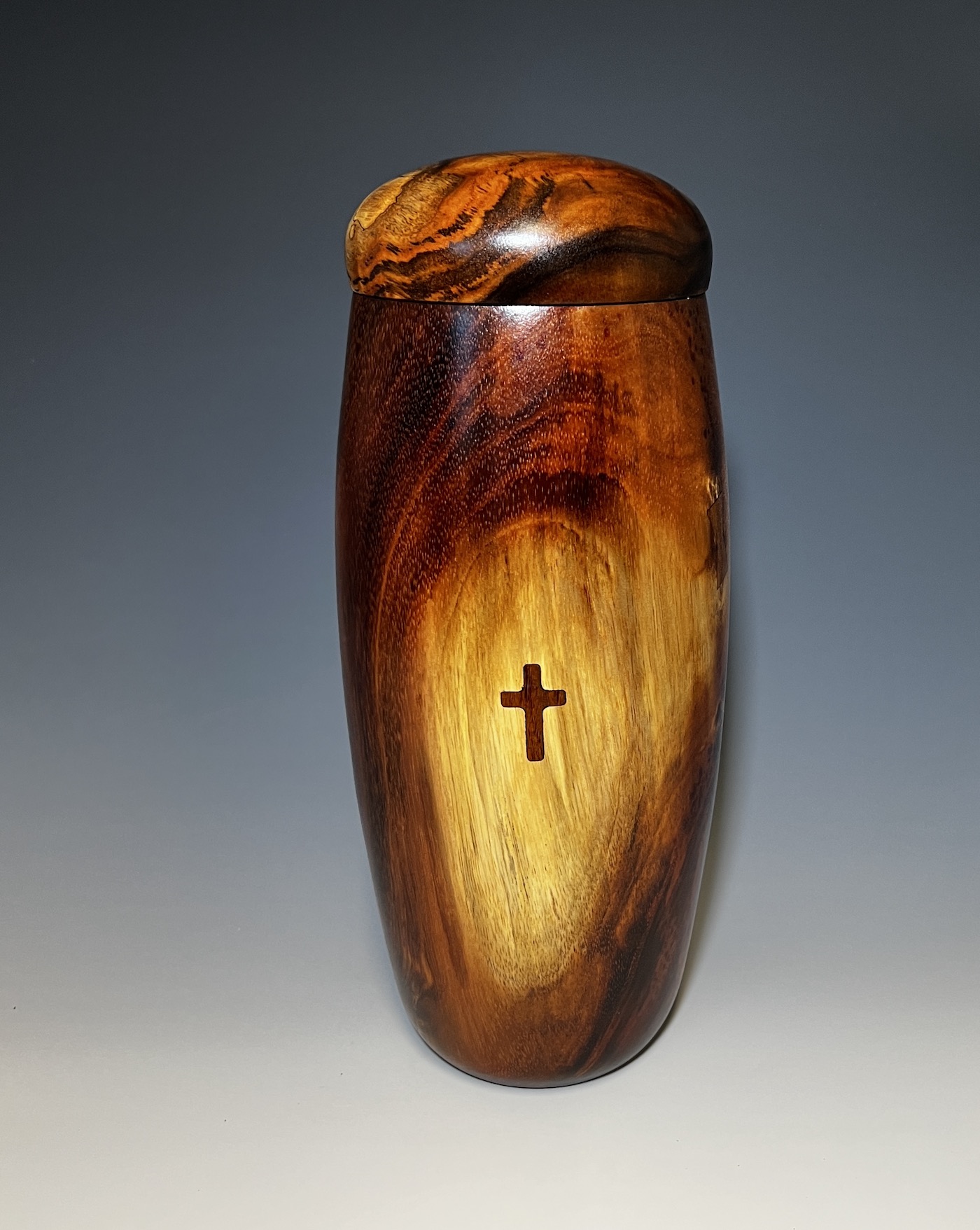 Koa urn, other view.