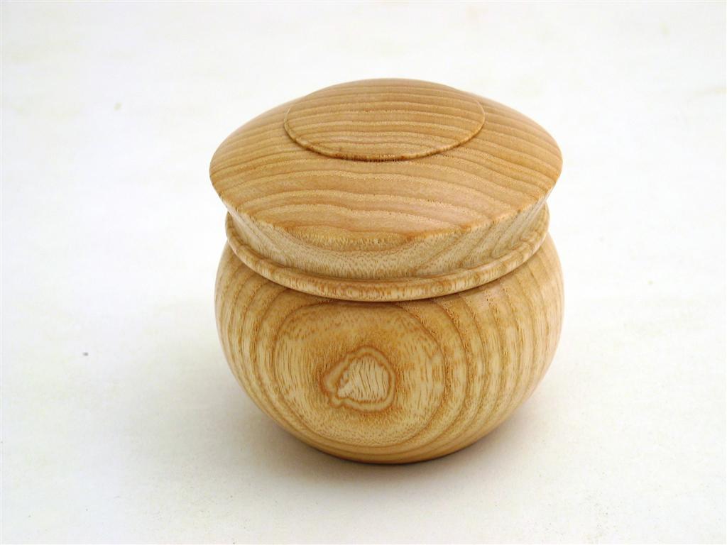 Lidded Ash Box