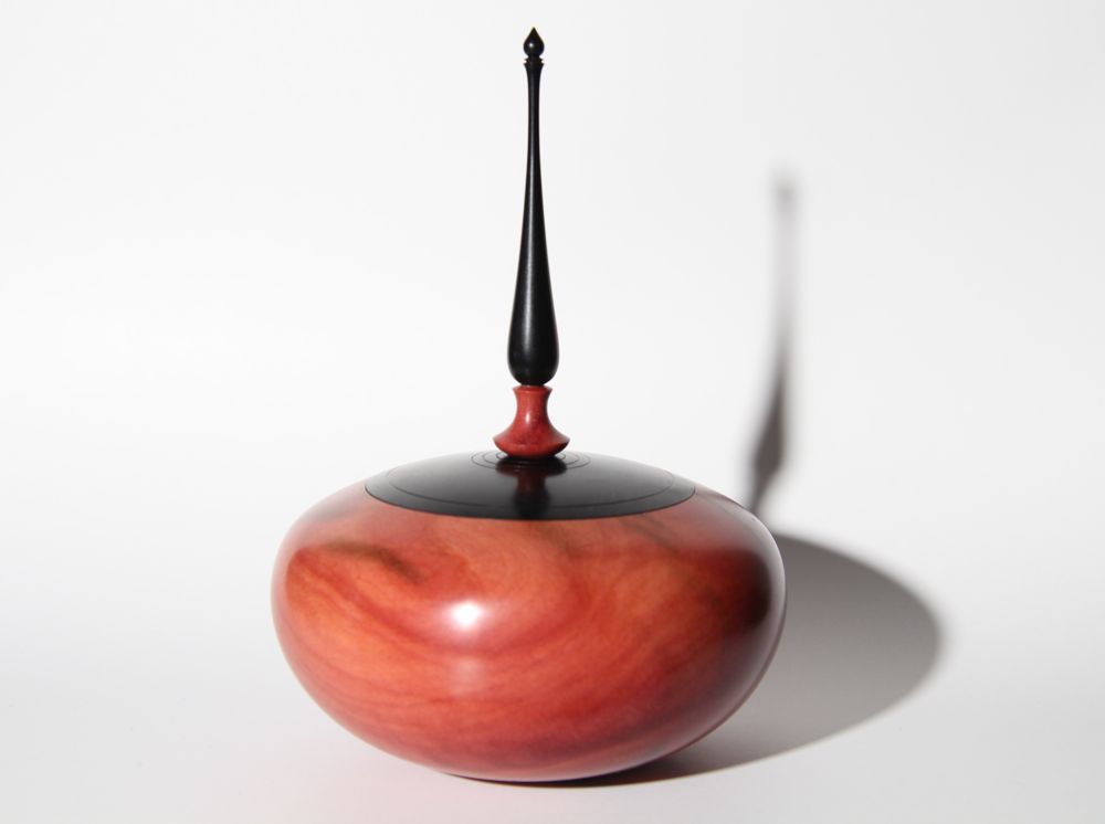 lidded box