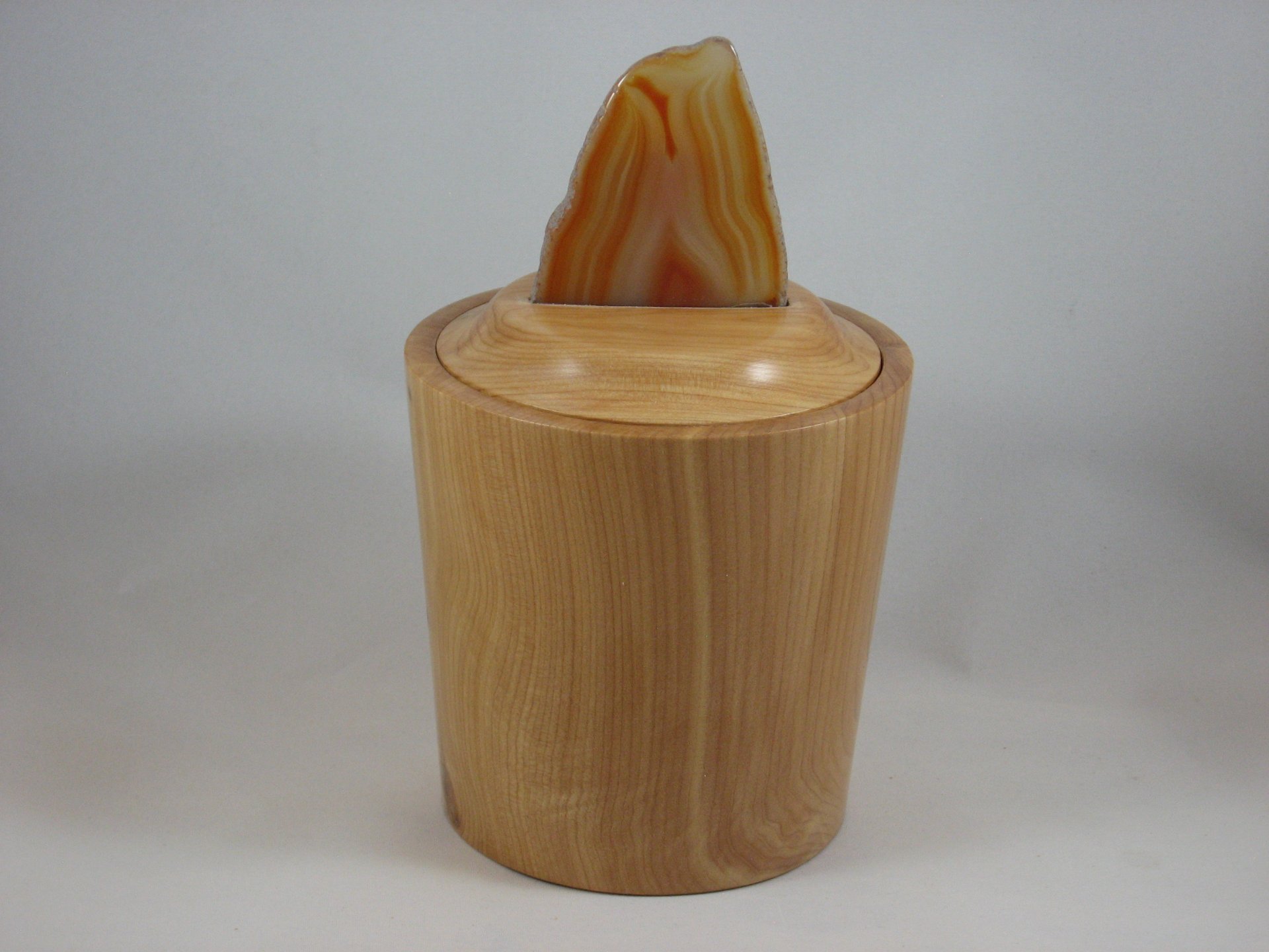 Lidded Juniper Vessel w/Banded Agate Finial