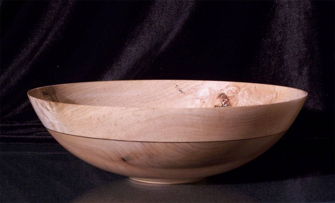 Maple bowl w/ Rosewood pin stripe