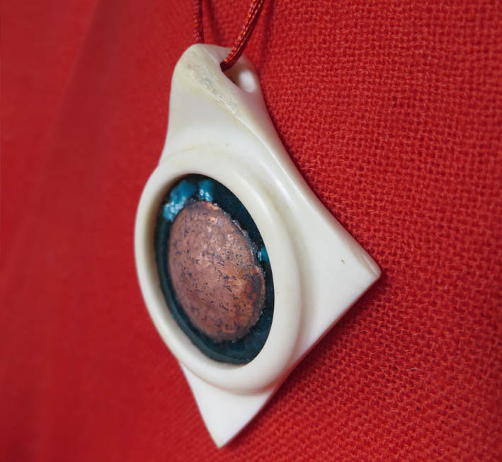 medieval jewel