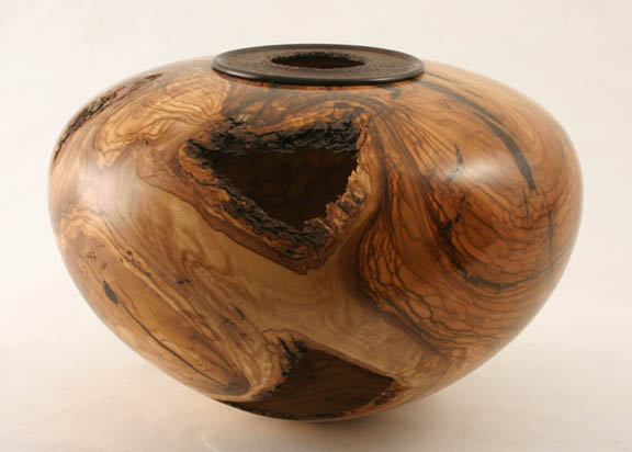 Mediterranean Olive with Ebony collar