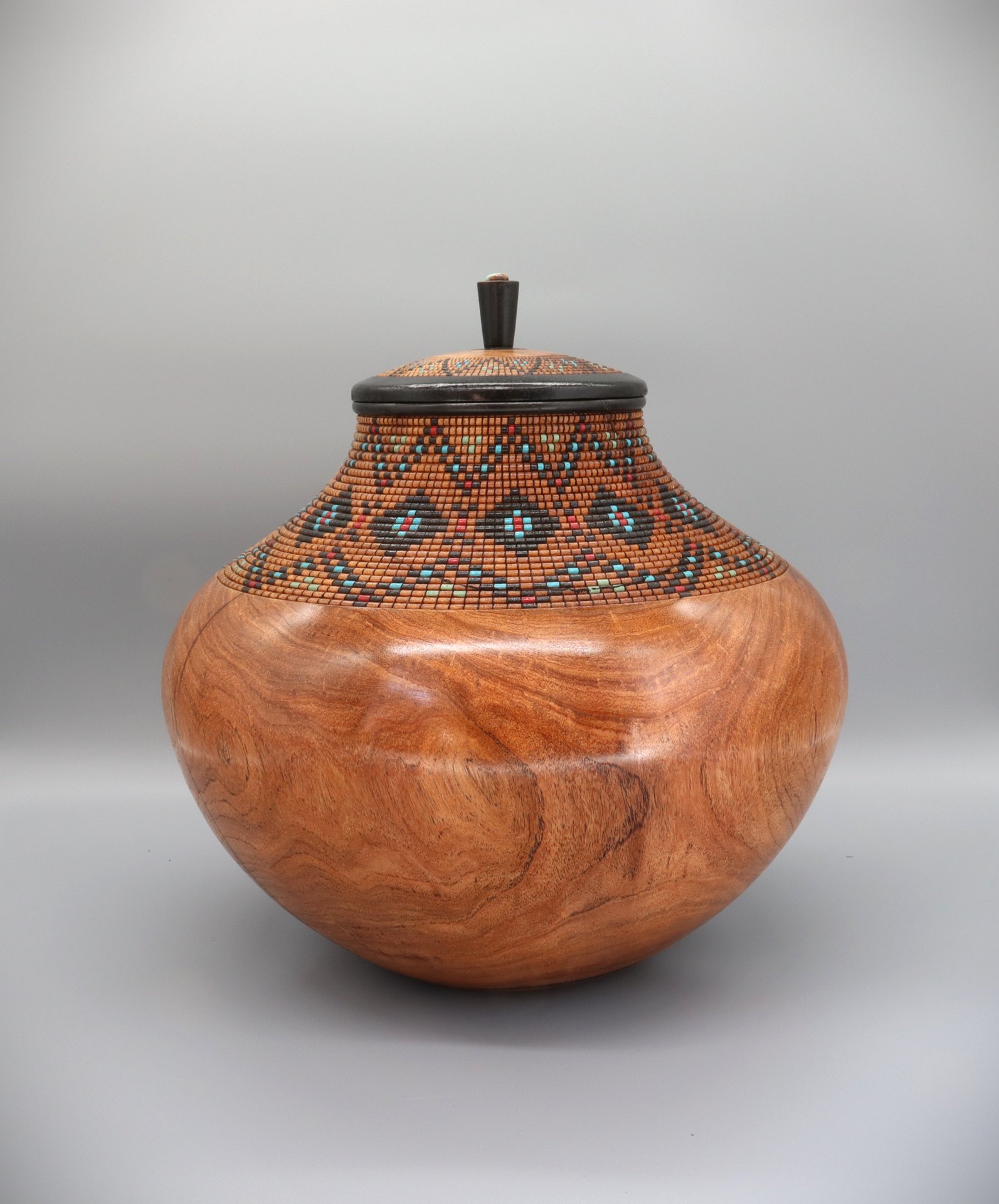 Mesquite Urn