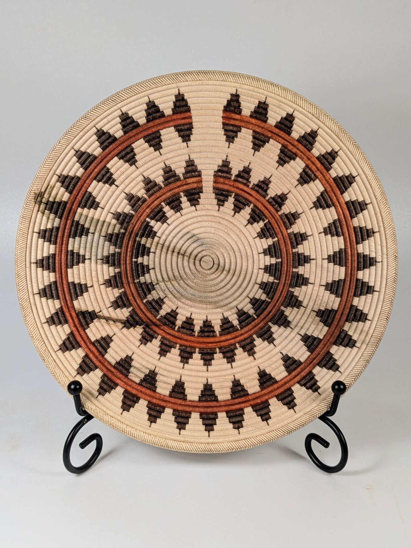 Navajo Ceremonial Basket Illusion