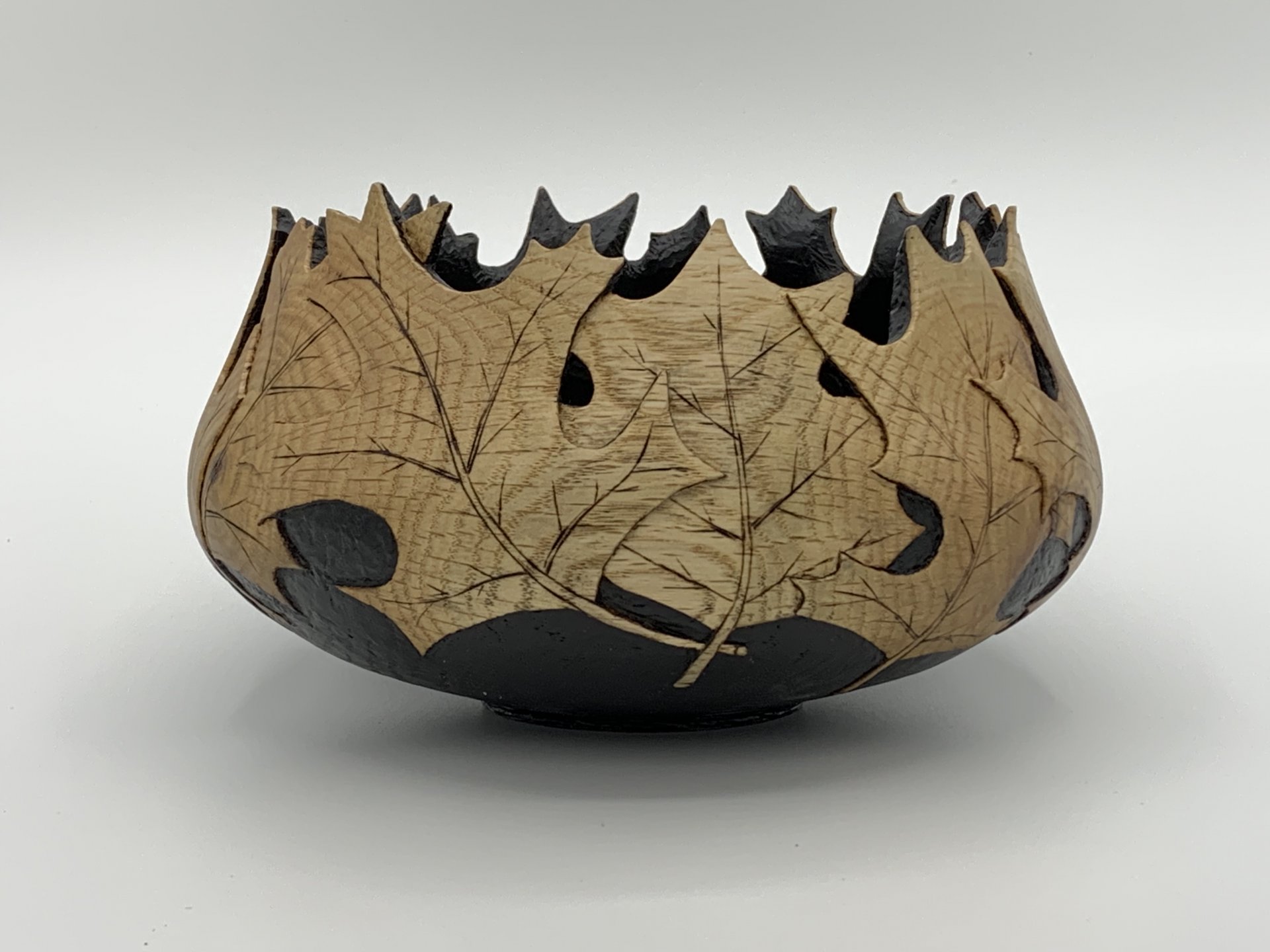 Oak Leaf Bowl